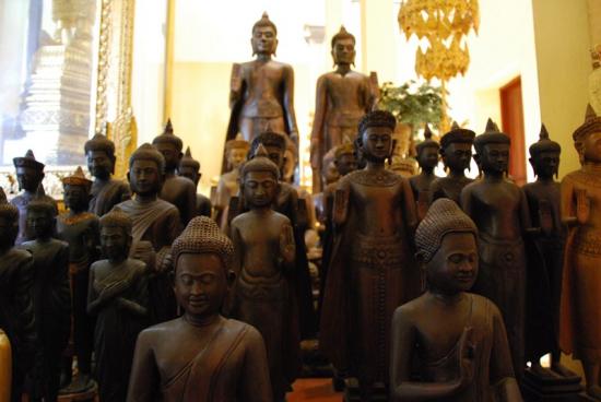Phnom Penh - Bouddhas