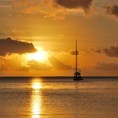 Raiatea - coucher de soleil