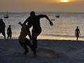 Zanzibar - Nungwi plage footballeurs